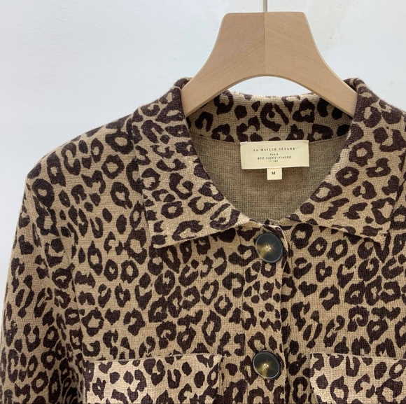 Sezane Betty Cardigan In Leopard Jacquard - Picture 8 of 13